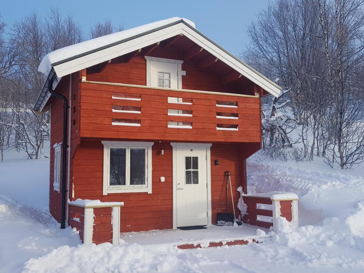 Fjallnaes Camping & Lodges Ostra Malmagen Екстер'єр фото