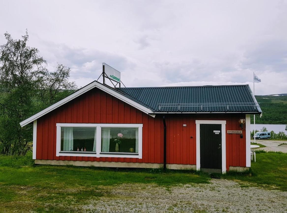 Fjallnaes Camping & Lodges Ostra Malmagen Екстер'єр фото